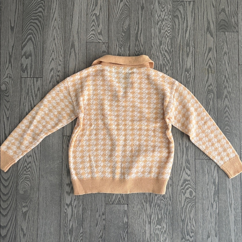 Shein Checkered Sweater🧡 - Picture 3 of 6